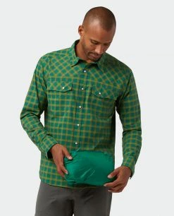 Stio Men's Pinion Down Hooded Jacket - Lightweight Insulated Jacket for Camping, Hiking & Skiing 74 Stio Men's Pinion Down Hooded Jacket - Lightweight Insulated Jacket for Camping, Hiking & Skiing -Stio Sales Shop M Pinion Down Hooded Jacket Thicket 5