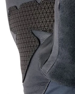 Stio Objective Insulated Mitt - Premium Ski & Snowboard Gloves -Stio Sales Shop Unisex Objective Insulated Mitt Mulberry Detail Palm