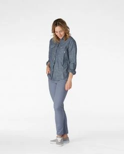 Stio Women's Ashton Chambray Shirt - Stylish & Comfortable Casual Shirt 25 Stio Women's Ashton Chambray Shirt - Stylish & Comfortable Casual Shirt -Stio Sales Shop W Ashton Chambray Shirt Dark Chambray 3 5854c50d 11d9 489d a7f5 dfc724a89ddd
