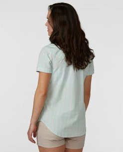 Stio Women's Curtis Camp Shirt SS - Lightweight Camping & Hiking Shirt -Stio Sales Shop W Curtis Camp Shirt SS Rapid Freeze Plaid 2