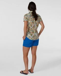 Stio Women's Curtis Camp Shirt SS - Lightweight Camping & Hiking Shirt -Stio Sales Shop W Curtis Camp Shirt SS Sunbeam Wildflower Print 4