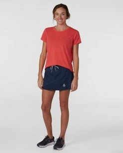 Stio Women's Divide Shift Short Sleeve Shirt - Lightweight Hiking & Outdoor Shirt 23 Stio Women's Divide Shift Short Sleeve Shirt - Lightweight Hiking & Outdoor Shirt -Stio Sales Shop W Divide Shift Shirt SS Pressed Petal 3