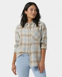 Stio Women's Dovetail Lightweight Flannel Shirt - Soft Camp & Lifestyle Shirt 39 Stio Women's Dovetail Lightweight Flannel Shirt - Soft Camp & Lifestyle Shirt -Stio Sales Shop W Dovetail Lightweight Flannel Shirt Bone White Plaid 3