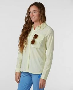 Stio Women's Eddy Guide Long Sleeve Shirt - Camp & Paddle Comfort -Stio Sales Shop W Eddy Guide Shirt Honey Dew 2