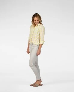 Stio Women's Emery Long Sleeve Shirt | Comfortable & Stylish Casual Top -Stio Sales Shop W Emery Shirt LS Lemonade Check 3