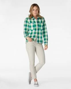 Stio Women's Hutkeeper Flannel Shirt | Premium Camp & Hike Shirt 47 Stio Women's Hutkeeper Flannel Shirt | Premium Camp & Hike Shirt -Stio Sales Shop W Hutkeeper Wetland Plaid 3 15f7dbbd 4585 4d88 9a39 c2a05a477468