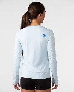 Stio Women's Hylas Crew LS - Lightweight Hiking & Camping Shirt 15 Stio Women's Hylas Crew LS - Lightweight Hiking & Camping Shirt -Stio Sales Shop W Hylas Crew LS Misty Cloud 2